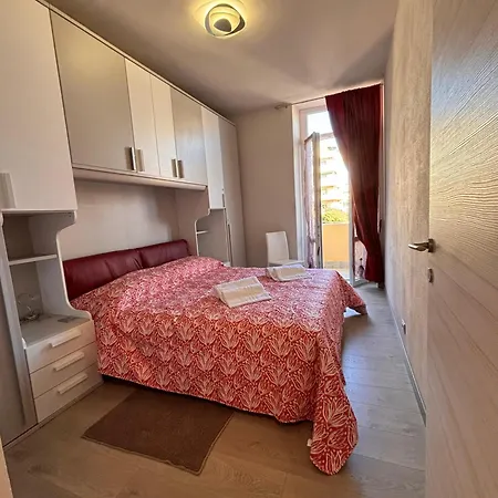 Casa Serenella * سانريمو